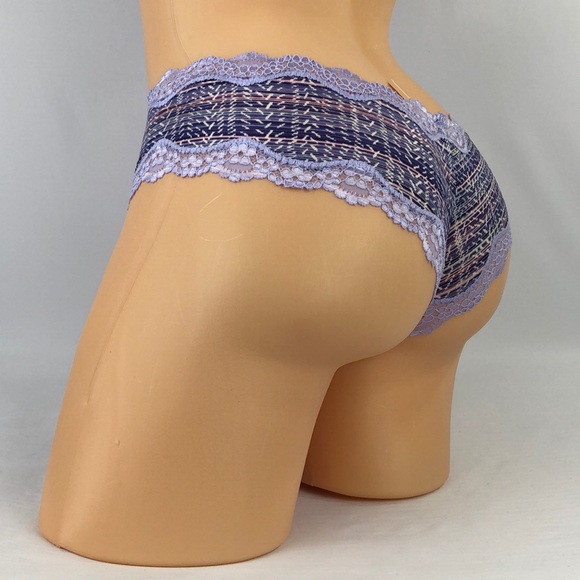 ✅🆕😍 Victoria’s Secret push-up bra & panty set - Picture 5 of 8